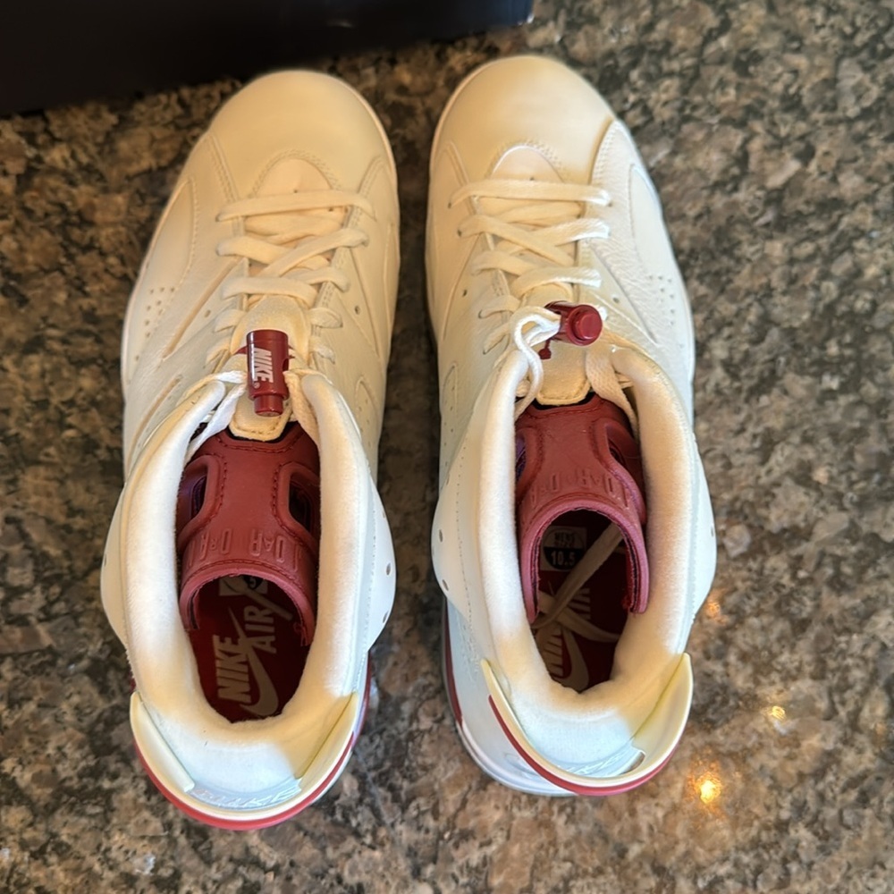 Air Jordan 6 Retro 2015 White and Maroon Sneakers 10.5 like new - Picture 8 of 16